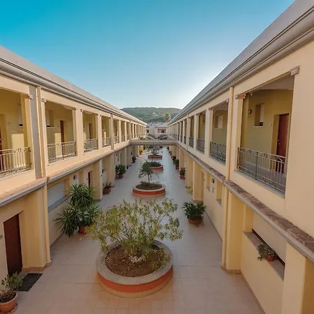 Aparthotel Isa-residence With Swimming-pool In Villasimius, With Air Conditioning And Private Outdoor Space *