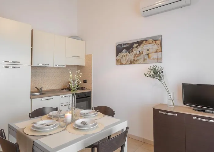 Apart Otel Isa-residence With Swimming-pool In Villasimius, With Air Conditioning And Private Outdoor Space 3*